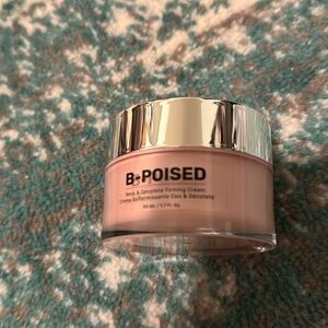 Maelys B-Poised neck and décolleté firming cream